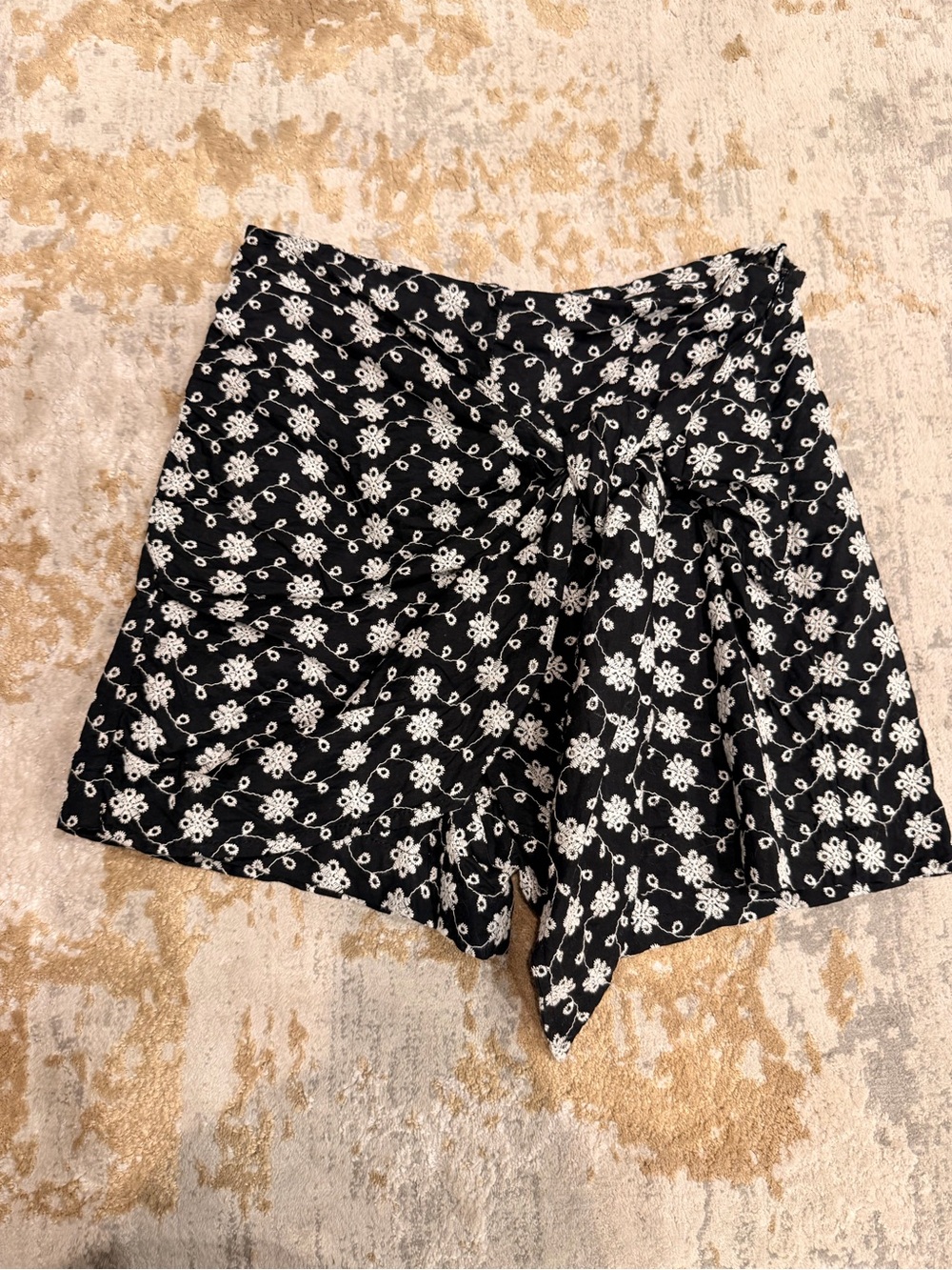 Zara Black & White Floral Embroidered Tie-Front Shorts